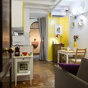 capocci-house.it-romehotels.com/